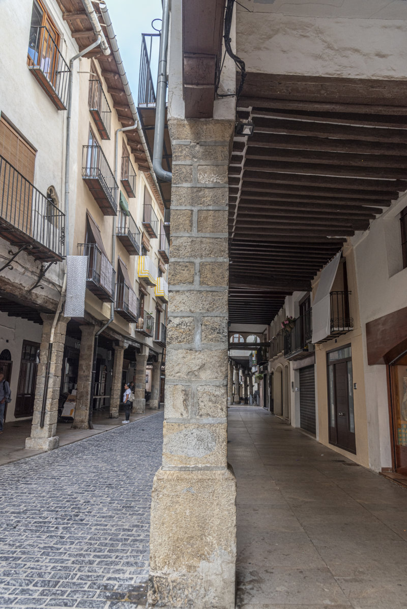 Castelló de la Plana - Morella 010 - calle Blasco de Alagon.jpg